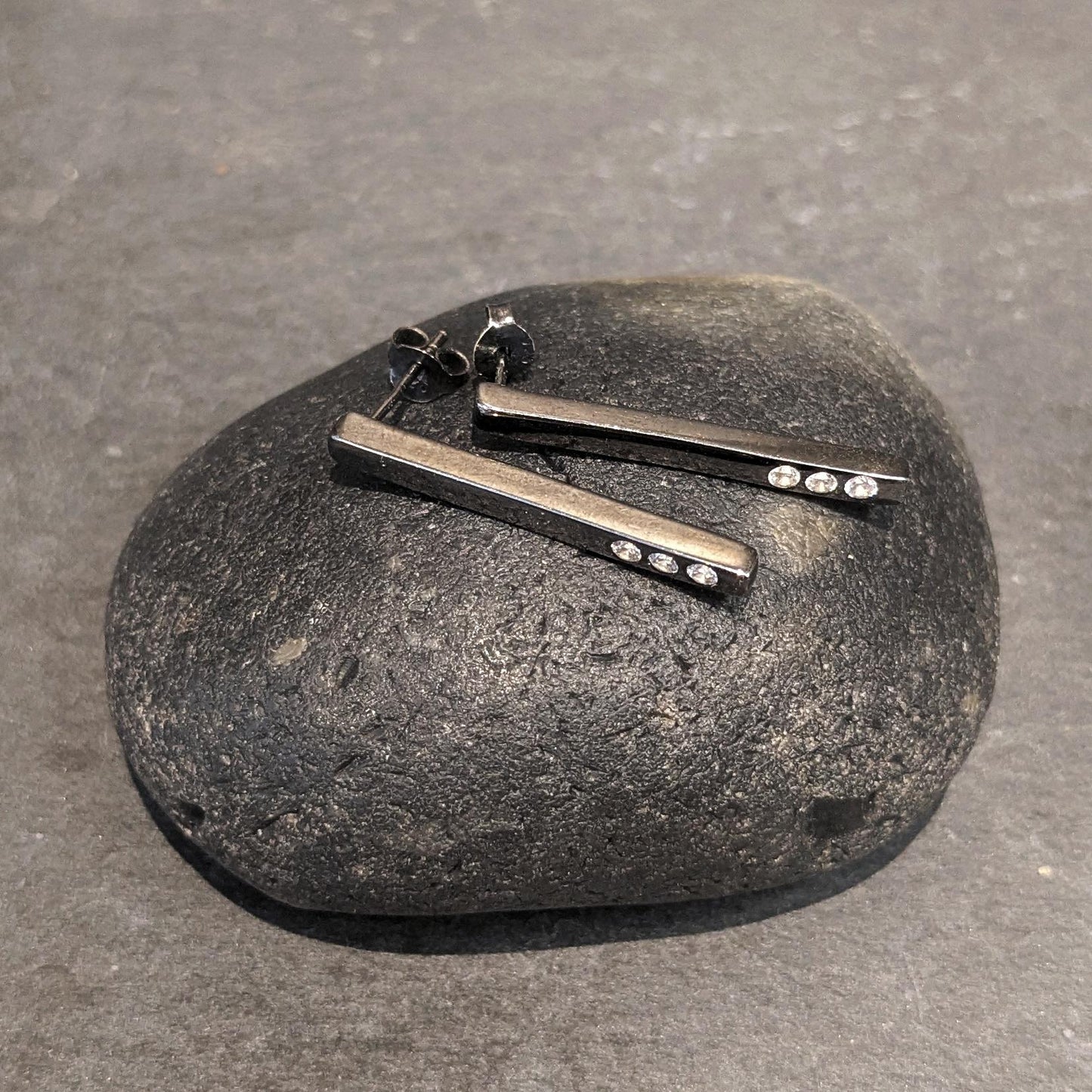 Edges Bar
